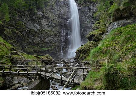 Froda waterfall, Valle Verzasca near Sonogno, Froda, Ticino, Switzerland, Europe View Large Photo Image Stock Image - Froda waterfall, Valle Verzasca near Sonogno, Froda, Ticino, Switzerland, Europe. Fotosearch