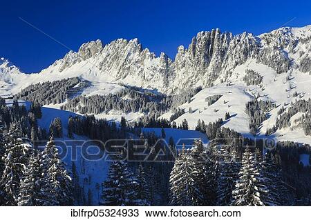 Stock Image - Gastlosen, Jaunpass, Fribourg Prealps, Switzerland, Europe. Fotosearch