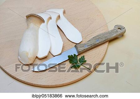 Stock Photograph - King trumpet mushroome (Pleurotus eryngii) sliced. Fotosearch