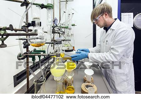 Stock Image - Laboratory at the Institute of Pharmacy and Medicinal Chemistry, Heinrich Heine University, Düsseldorf, North Rhine-Westphalia, Germany, Europe. Fotosearch