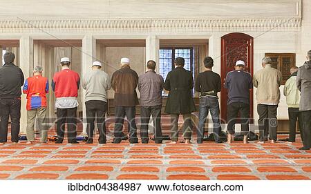 People praying at Süleymaniye Mosque, Istanbul, Turkey, Asia View Large Photo Image Stock Photo - People praying at Süleymaniye Mosque, Istanbul, Turkey, Asia. Fotosearch