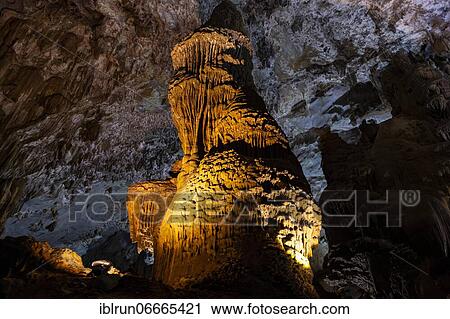 Phong Nha cave, Unesco site, Phong Nha-Kẻ Bàng National Park, Vietnam, Asia View Large Photo Image Stock Image - Phong Nha cave, Unesco site, Phong Nha-Kẻ Bàng National Park, Vietnam, Asia. Fotosearch