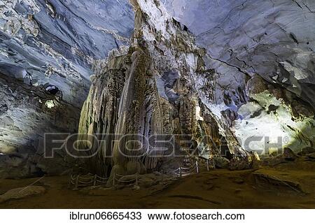 Phong Nha cave, Unesco site, Phong Nha-Kẻ Bàng National Park, Vietnam, Asia View Large Photo Image Stock Image - Phong Nha cave, Unesco site, Phong Nha-Kẻ Bàng National Park, Vietnam, Asia. Fotosearch