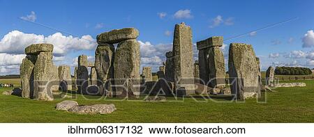Stock Image - Stonehenge, Neolithic cult site, Neolithic stone circle, UNESCO World Heritage Site Stonehenge, Avebury and Associated Sites, Wiltshire, England, United Kingdom, Europe. Fotosearch