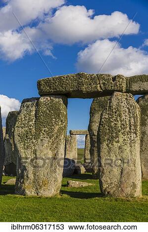 Stock Image - Stonehenge, Neolithic cult site, Neolithic stone circle, UNESCO World Heritage Site Stonehenge, Avebury and Associated Sites, Wiltshire, England, United Kingdom, Europe. Fotosearch