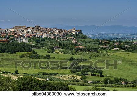 Tuscany landscape with a town on a hill, Canetto, Tuscany, Italy, Europe View Large Photo Image Stock Image - Tuscany landscape with a town on a hill, Canetto, Tuscany, Italy, Europe. Fotosearch