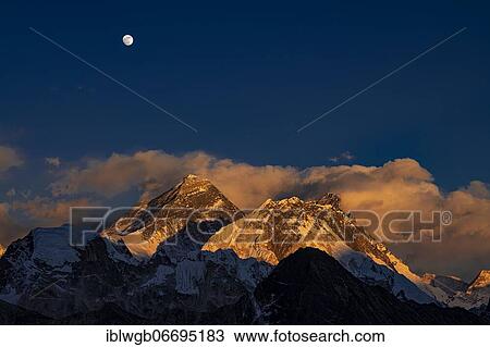 View in the evening light from Renjo La Pass 5417 m to the east on Himalaya with Mount Everest, 8848 m, Nuptse, 7879 m and Lhotse, 8516 m, Khumbu Himal, Himalaya, Nepal, Asia View Large Photo Image Stock Image - View in the evening light from Renjo La Pass 5417 m to the east on Himalaya with Mount Everest, 8848 m, Nuptse, 7879 m and Lhotse, 8516 m, Khumbu Himal, Himalaya, Nepal, Asia. Fotosearch