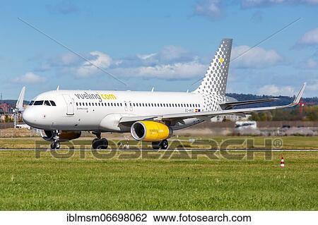 Stock Image - A Vueling Airbus A320 with the registration EC-MVD at Stuttgart Airport, Germany, Europe. Fotosearch