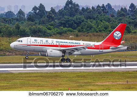 Stock Image - An Airbus A319 aircraft of Sichuan Airlines with registration number B-2298 at Chengdu airport, China, Asia. Fotosearch