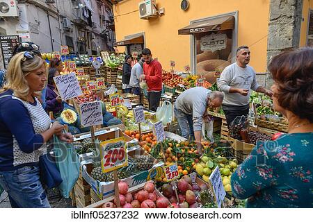 Stock Image - Fruit and vegetables, weekly market market, La Pignasecca, Spanish Quarter, Naples, Italy, Europe. Fotosearch