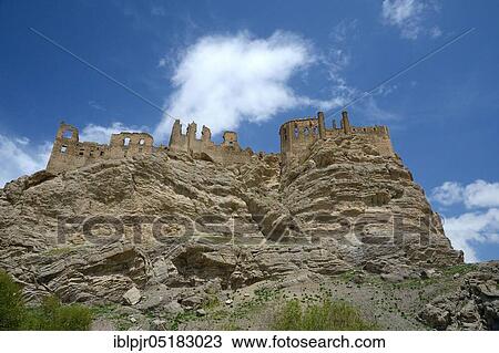 Stock Image - Hosap, Van province, East Anatolia, Ananolia, Hosap castle, castle ruin, Turkey, Asia. Fotosearch