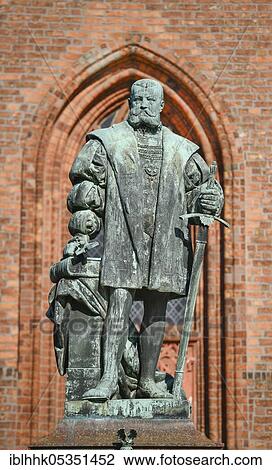 Monument to Elector Joachim II, Reformation Square, Old Town, Spandau, Berlin, Germany, Europe View Large Photo Image Stock Image - Monument to Elector Joachim II, Reformation Square, Old Town, Spandau, Berlin, Germany, Europe. Fotosearch