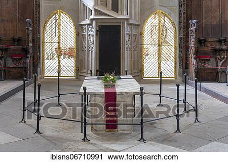 Sarcophagus of Emperor Otto I, in Magdeburg Cathedral, Saxony-Anhalt, Germany, Europe View Large Photo Image Stock Image - Sarcophagus of Emperor Otto I, in Magdeburg Cathedral, Saxony-Anhalt, Germany, Europe. Fotosearch