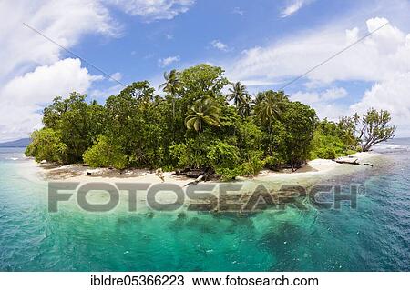 Wickham Island, Marovo Lagoon, Solomon Islands, Oceania View Large Photo Image Stock Image - Wickham Island, Marovo Lagoon, Solomon Islands, Oceania. Fotosearch