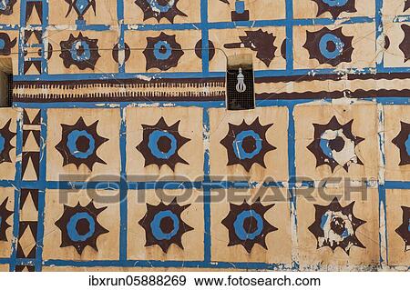 Colourful Sultans palace of Koure, Niger, Africa View Large Photo Image Stock Photo - Colourful Sultans palace of Koure, Niger, Africa. Fotosearch