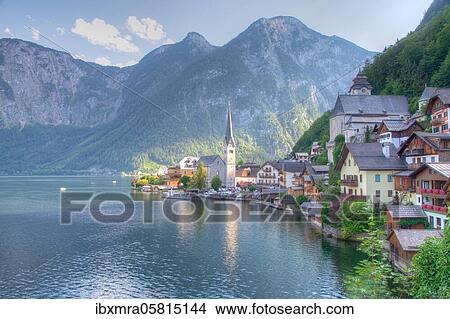 Picture - Hallstatt am Hallstätter See, Upper Austria, Austria, Europe. Fotosearch