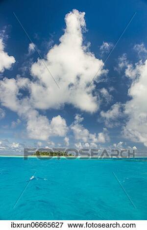 Stock Photo - Lagoon of Wallis, Wallis and Futuna, Oceania. Fotosearch