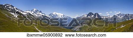 View from Col de Balme, left Aiguille Verte, middle Aiguille du Midi and Mont Blanc, right Aiguille du Bélvèdere and Aiguille de la Floria, Chamonix, Haute-Savoie, France, Europe View Large Photo Image Stock Image - View from Col de Balme, left Aiguille Verte, middle Aiguille du Midi and Mont Blanc, right Aiguille du Bélvèdere and Aiguille de la Floria, Chamonix, Haute-Savoie, France, Europe. Fotosearch