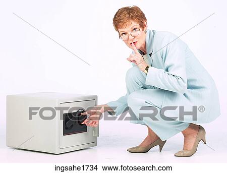 Picture - Women & Safe BE 3. Fotosearch