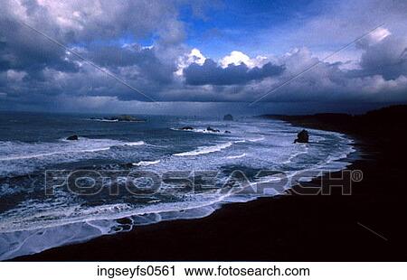 Stock Image - Shoreline. Fotosearch