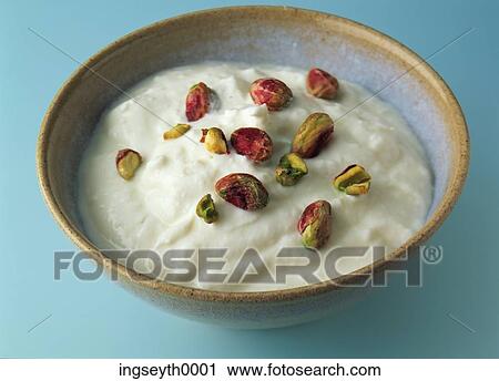 Stock Image - strawberry, strawberries, bowl, bowls, white bowls, fruit, healthy. Fotosearch