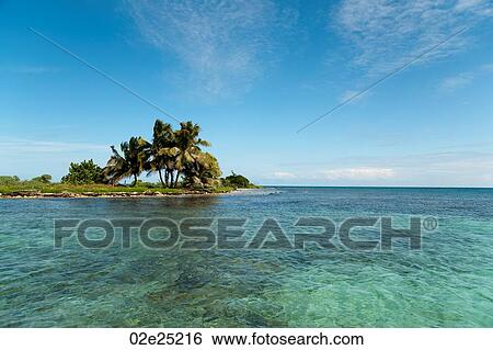 Stock Photograph - Belize Barrier Reef, Laughing Bird Caye. Fotosearch