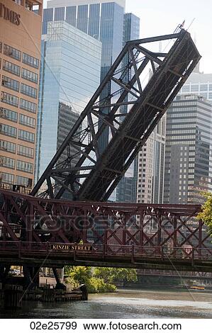 Stock Photo - Chicago, Kinzie Street Bridge. Fotosearch