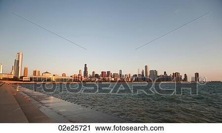 Stock Image - Chicago Skyline, Lake Michigan. Fotosearch