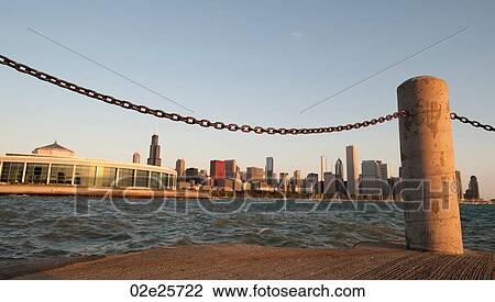 Chicago Skyline, Shedd Aquarium, Lake Michigan View Large Photo Image Stock Image - Chicago Skyline, Shedd Aquarium, Lake Michigan. Fotosearch