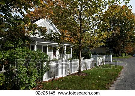 Stock Photography - House in The Hamptons. Fotosearch