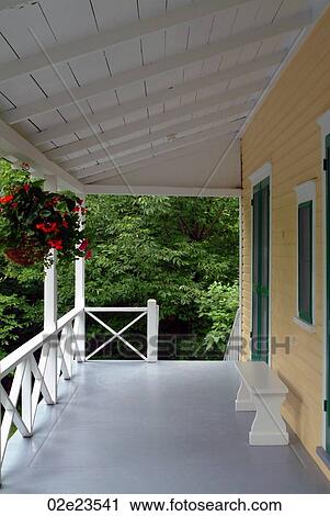 Kingsmere Cottage, Gatineau Park, Canada. View Large Photo Image Stock Image - Kingsmere Cottage, Gatineau Park, Canada.. Fotosearch