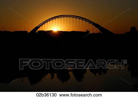 Lusitania bridge over Guadiana River, Mérida. Badajoz province, Extremadura, Spain View Large Photo Image Stock Image - Lusitania bridge over Guadiana River, Mérida. Badajoz province, Extremadura, Spain. Fotosearch