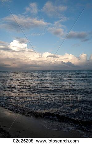 Stock Photo - Ocean. Fotosearch