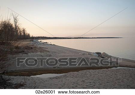 Shoreline of Lake Winnipeg in Gimli, Manitoba, Canada View Large Photo Image Stock Image - Shoreline of Lake Winnipeg in Gimli, Manitoba, Canada. Fotosearch