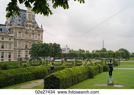 Gardens in Paris France View Large Photo Image Picture - Gardens in Paris France. Fotosearch