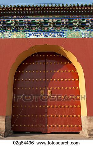 Stock Photograph - Gate at the Temple Of Heaven, Beijing, China. Fotosearch