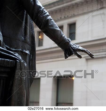 Stock Photograph - George Washington Statue in Manhattan, New York City, U. S. A.. Fotosearch