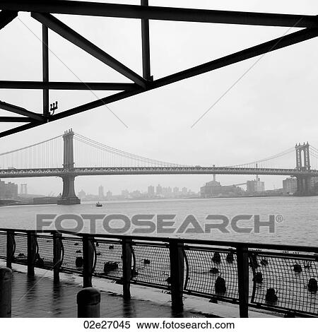 Stock Photography - Manhattan Bridge in Manhattan, New York City, U. S. A.. Fotosearch