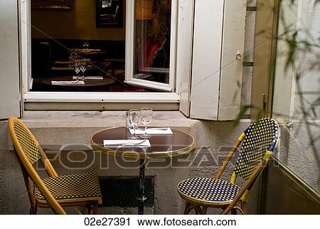 Outdoor café in Paris France View Large Photo Image Stock Image - Outdoor café in Paris France. Fotosearch