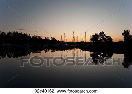Twilight sky in Vancouver, British Columbia, Canada View Large Photo Image Stock Image - Twilight sky in Vancouver, British Columbia, Canada. Fotosearch