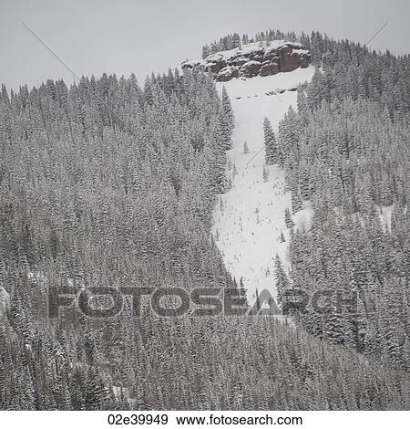 Winter landscape in Vail, Colorado View Large Photo Image Stock Photo - Winter landscape in Vail, Colorado. Fotosearch