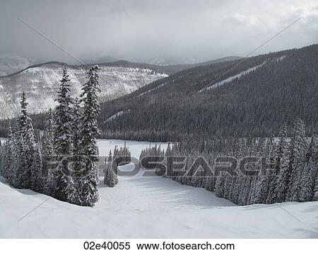 Winter landscape in Vail, Colorado View Large Photo Image Stock Photography - Winter landscape in Vail, Colorado. Fotosearch
