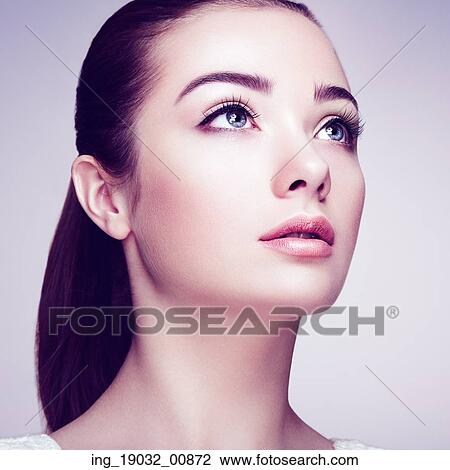 Beautiful woman face. Perfect makeup. Beauty fashion. Eyelashes. Cosmetic Eyeshadow View Large Photo Image Stock Image - Beautiful woman face. Perfect makeup. Beauty fashion. Eyelashes. Cosmetic Eyeshadow. Fotosearch