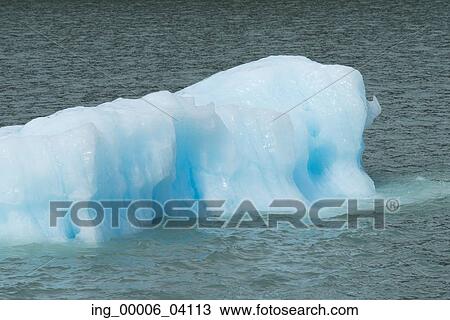 Stock Image - Iceberg in lake, Lake Argentino, Los Glaciares National Park, Santa Cruz Province, Patagonia, Argentina. Fotosearch
