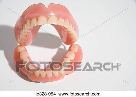 Picture - A pair of dentures. Fotosearch