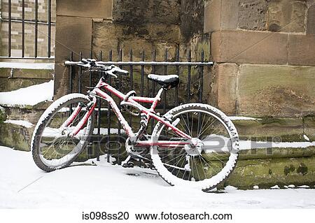 Bicycle leaning against stone wall, Warwick View Large Photo Image Stock Image - Bicycle leaning against stone wall, Warwick. Fotosearch