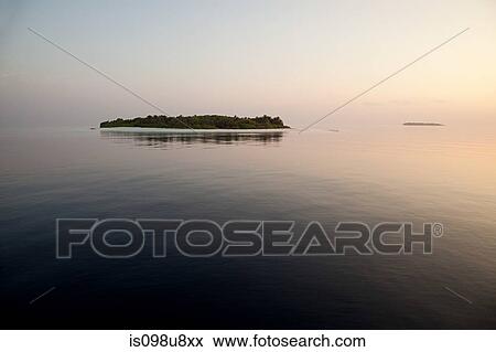 Havodigalaa Island, South Huvadhu Atoll, Maldives View Large Photo Image Stock Photo - Havodigalaa Island, South Huvadhu Atoll, Maldives. Fotosearch