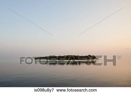 Havodigalaa Island, South Huvadhu Atoll, Maldives View Large Photo Image Stock Photo - Havodigalaa Island, South Huvadhu Atoll, Maldives. Fotosearch