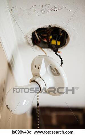 Picture - Lightbulb wiring. Fotosearch