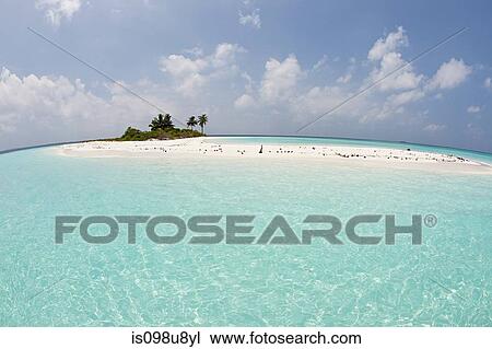 Mathidhoo Island, North Huvadhu Atoll, Maldives View Large Photo Image Stock Image - Mathidhoo Island, North Huvadhu Atoll, Maldives. Fotosearch
